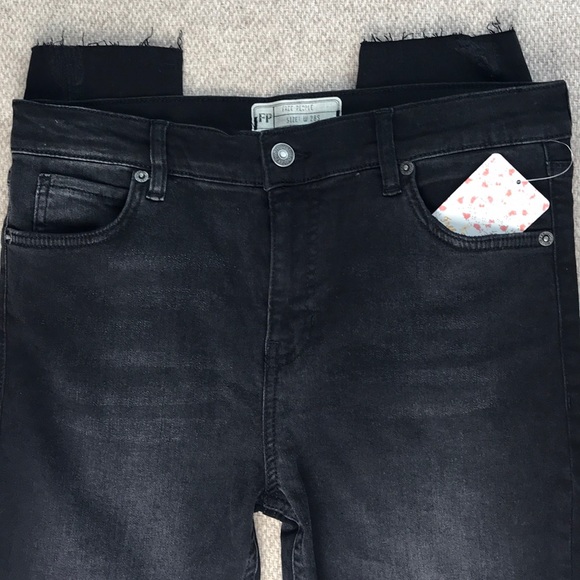 Midrise skinny Shark Bite Skinny Jeans Free People - Picture 3 of 8